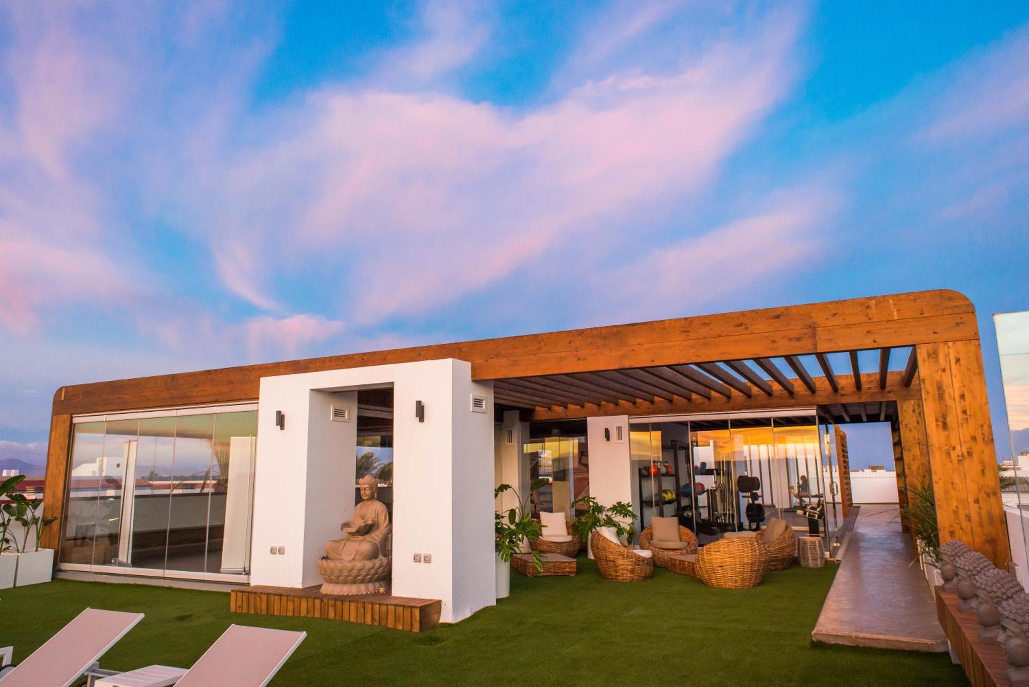קורלחו Bristol Sunset Beach - Holiday Apartments מראה חיצוני תמונה
